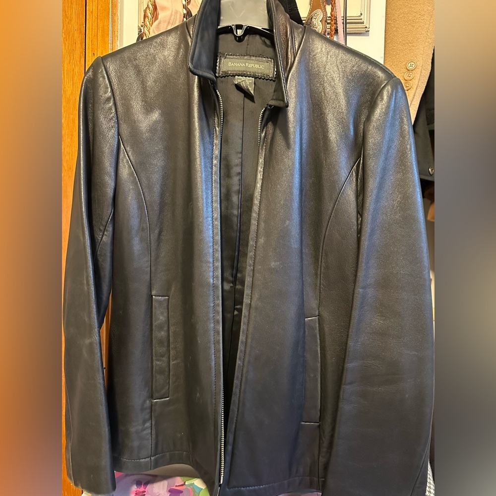 Vintage Banana Republic Woman’s Butter Soft 100% Leather Jacket